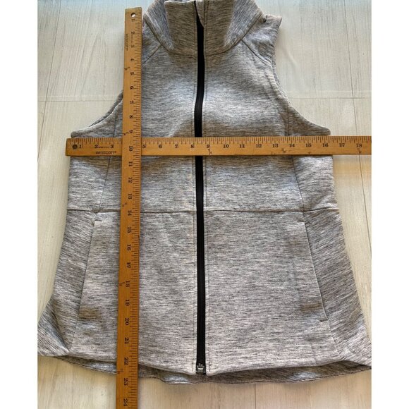 Lululemon Going Places Heathered Grey Women's Vest Sz 4 - Picture 10 of 12